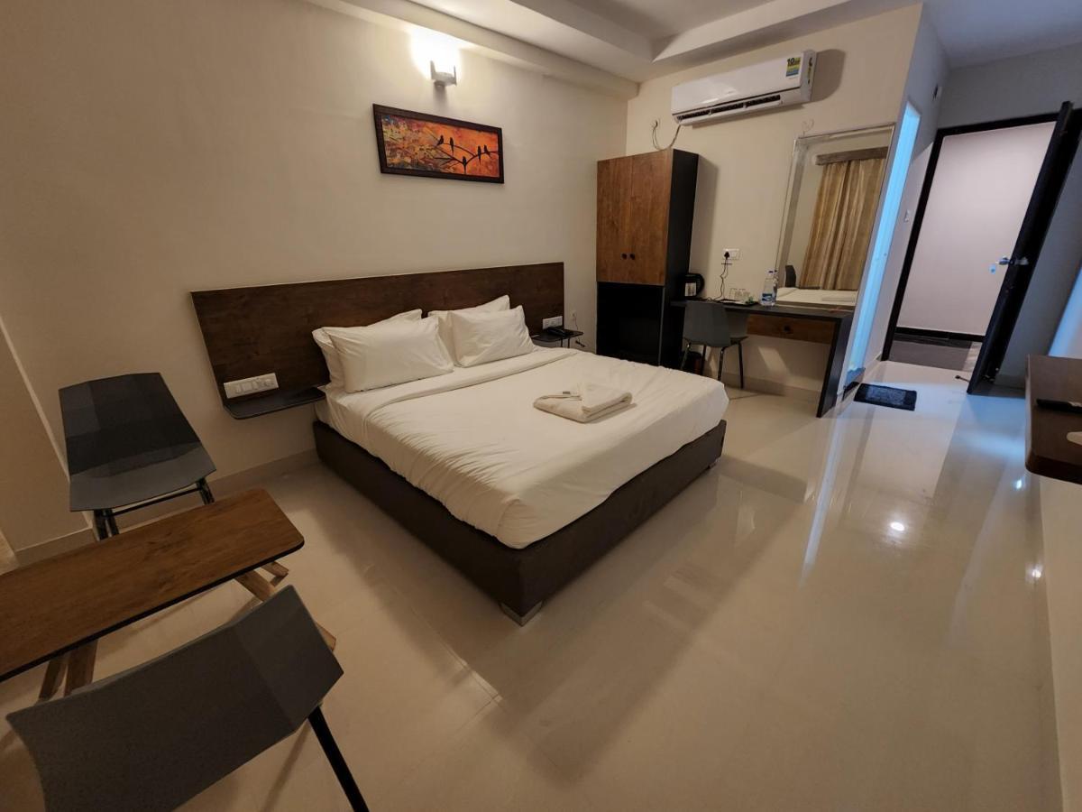 Hotel Park Raama 3*