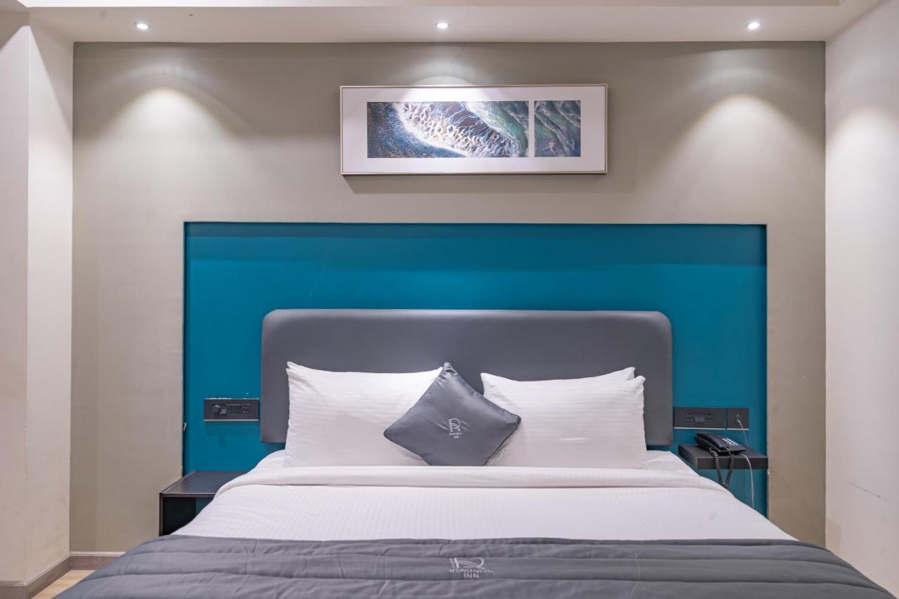Hotel Republic 3*