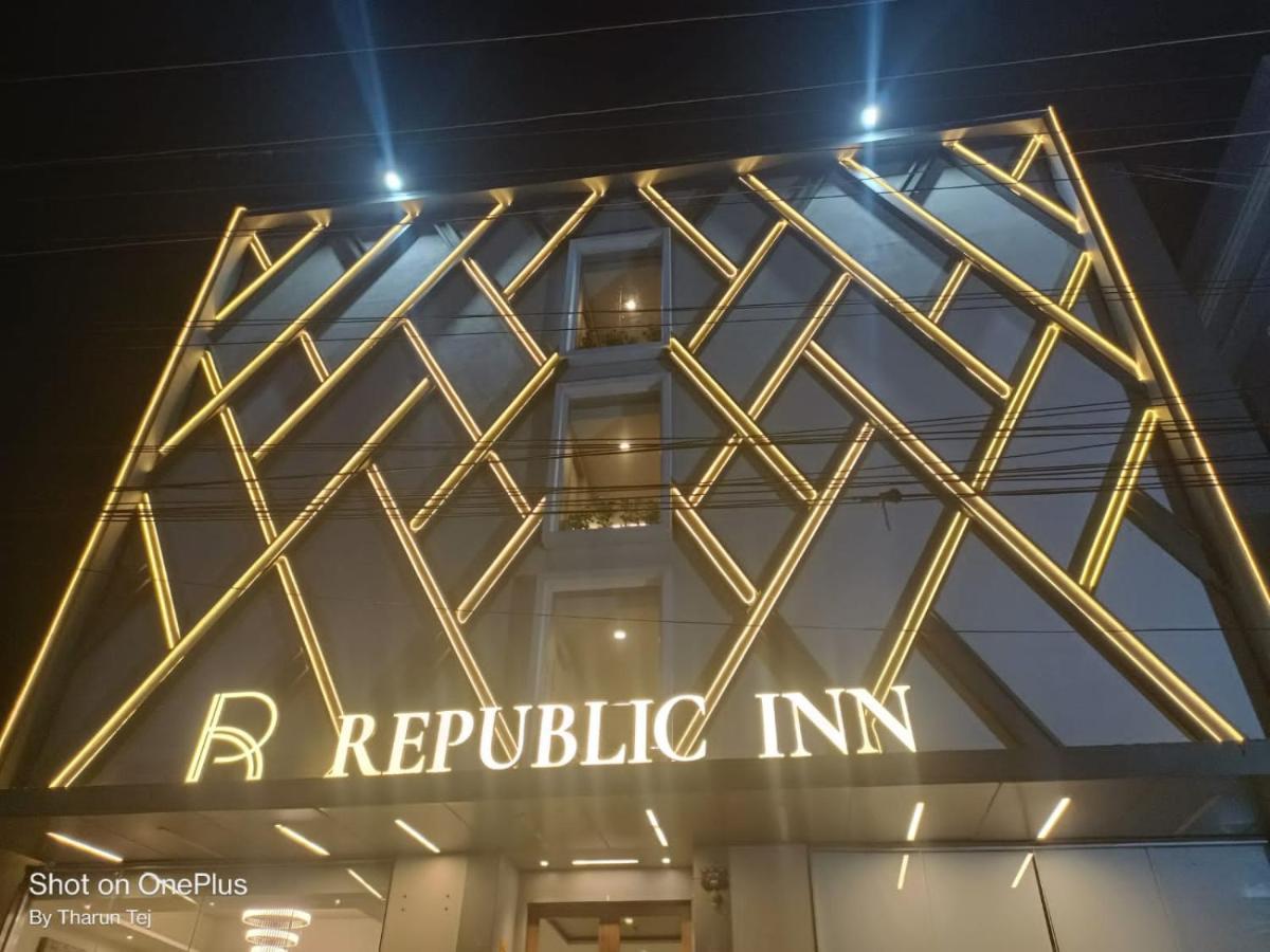 Republic Hotel