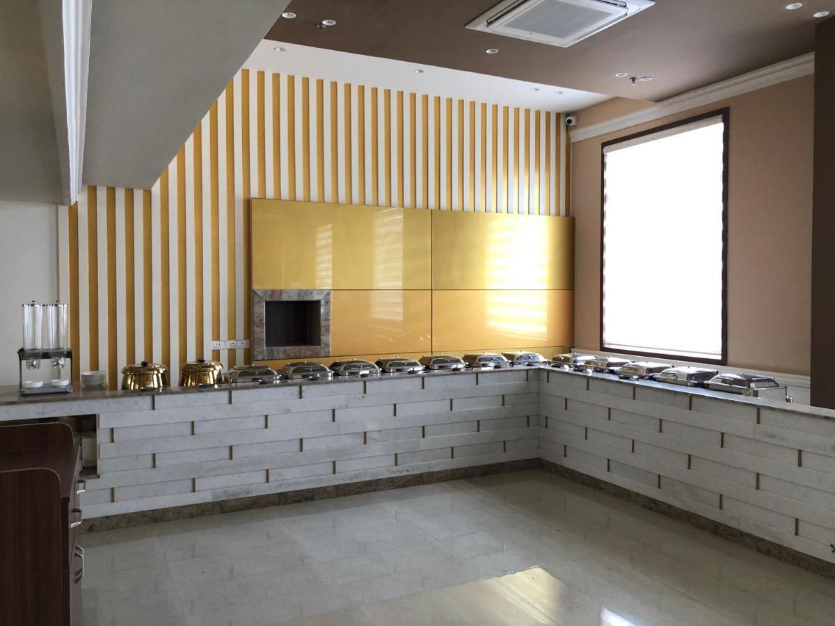 Hotel Starlit Tirupati