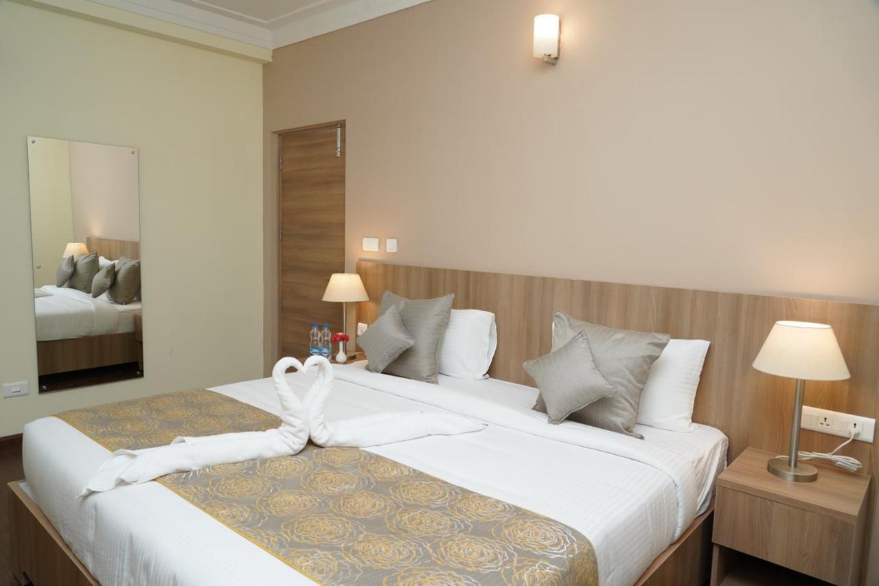 Hotel Starlit 3*