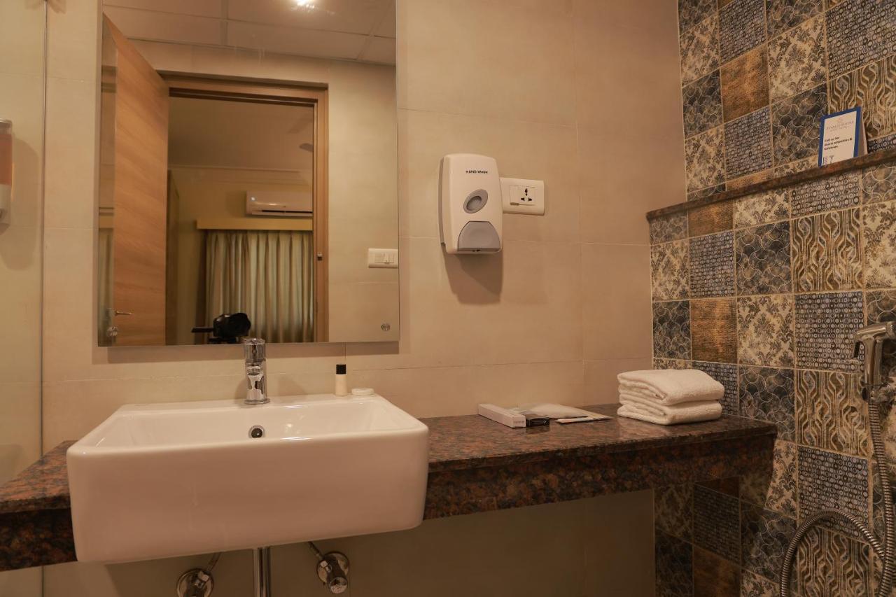 Starlit 3* Tirupati