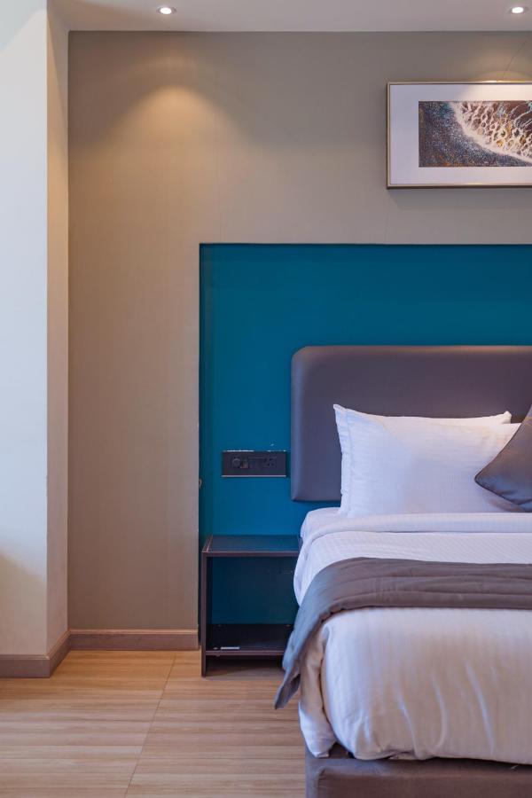 Republic Hotel
