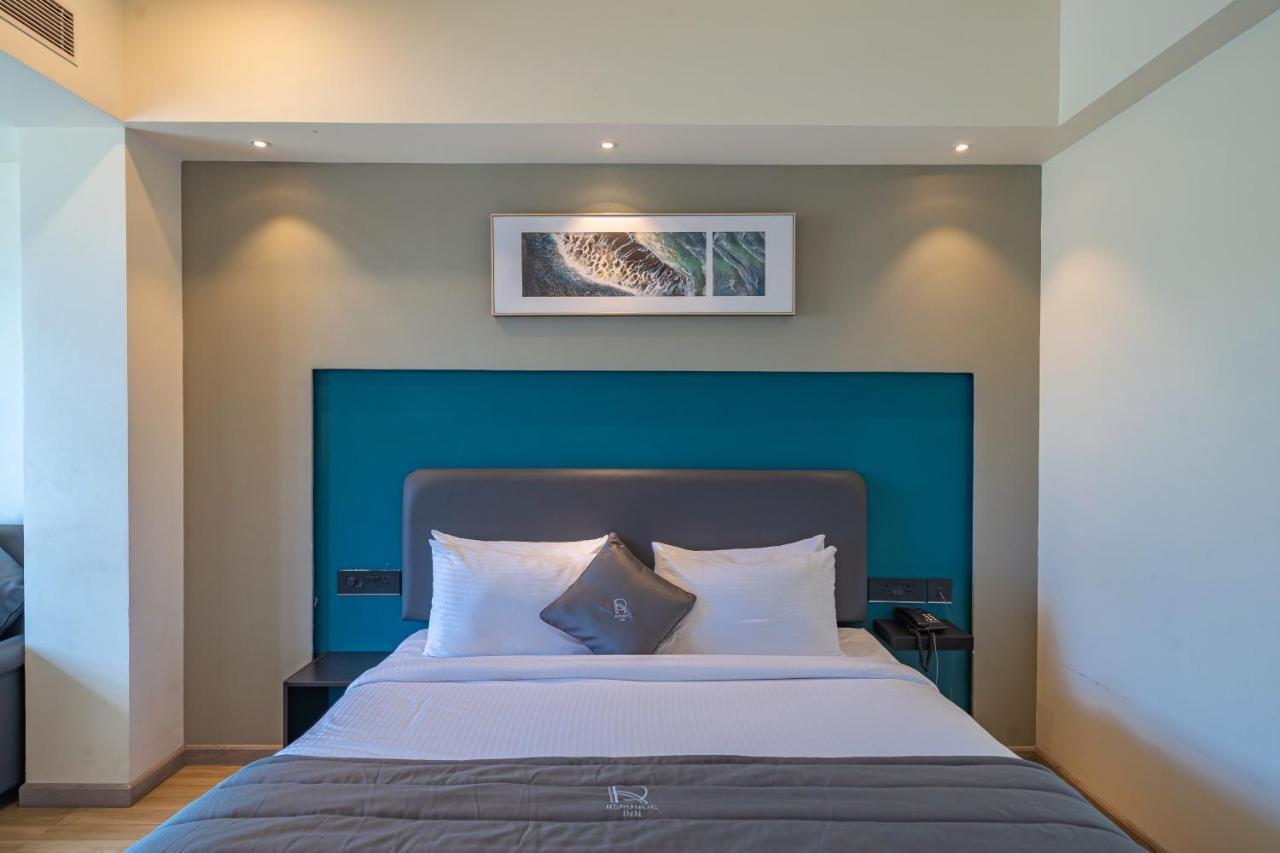 Hotel Republic