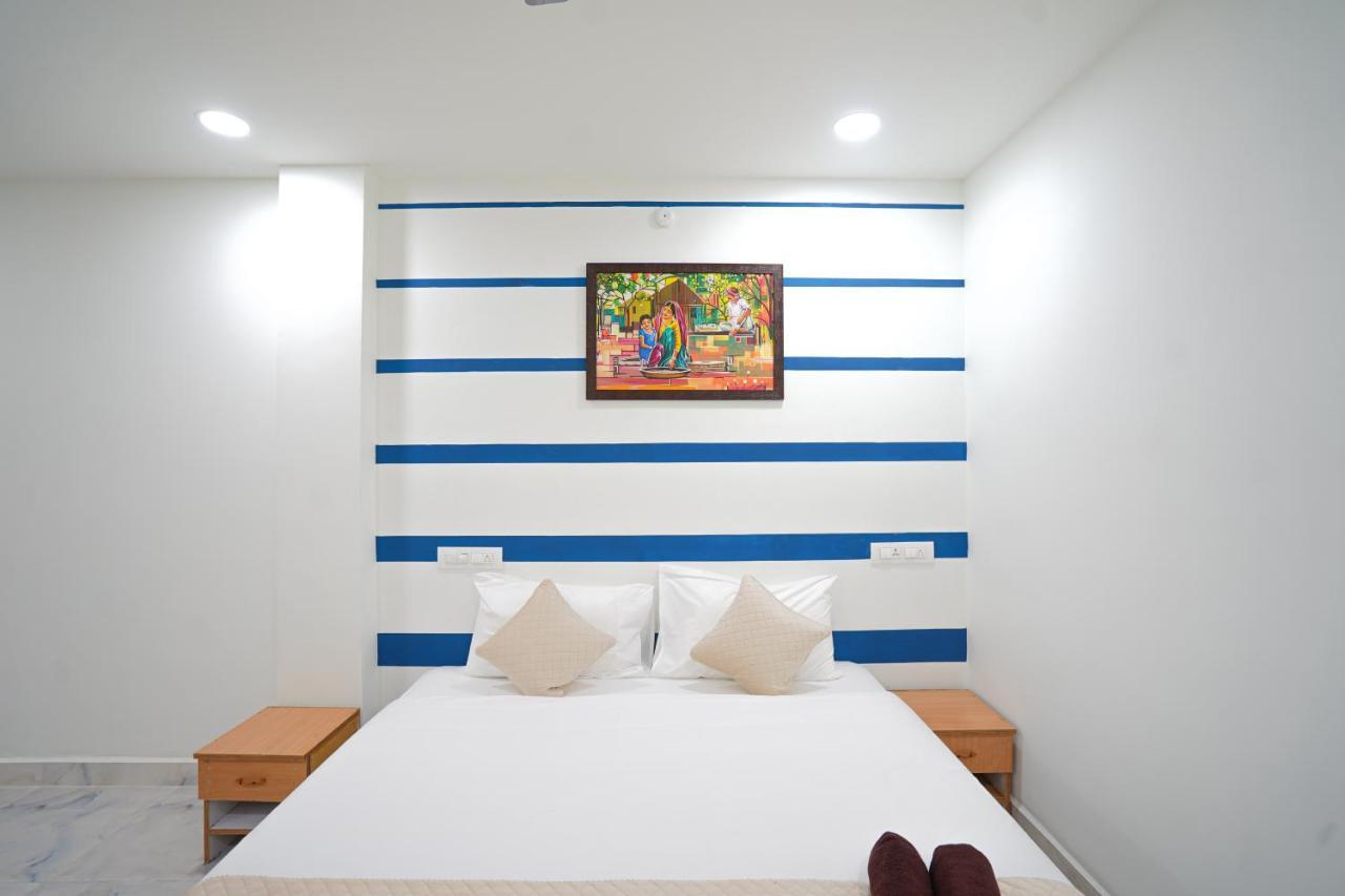 Apartment Mahasri Apartments- Brand New Fully Furnished Air Conditioned