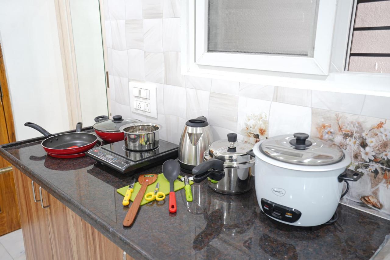 Apartment Mahasri Apartments- Brand New Fully Furnished Air Conditioned *