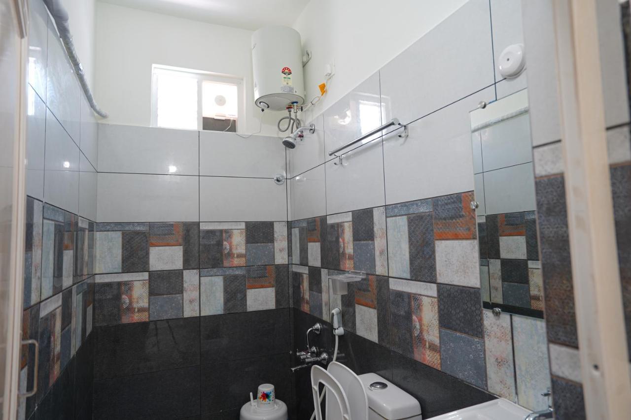 Mahasri Apartments- Brand New Fully Furnished Air Conditioned *