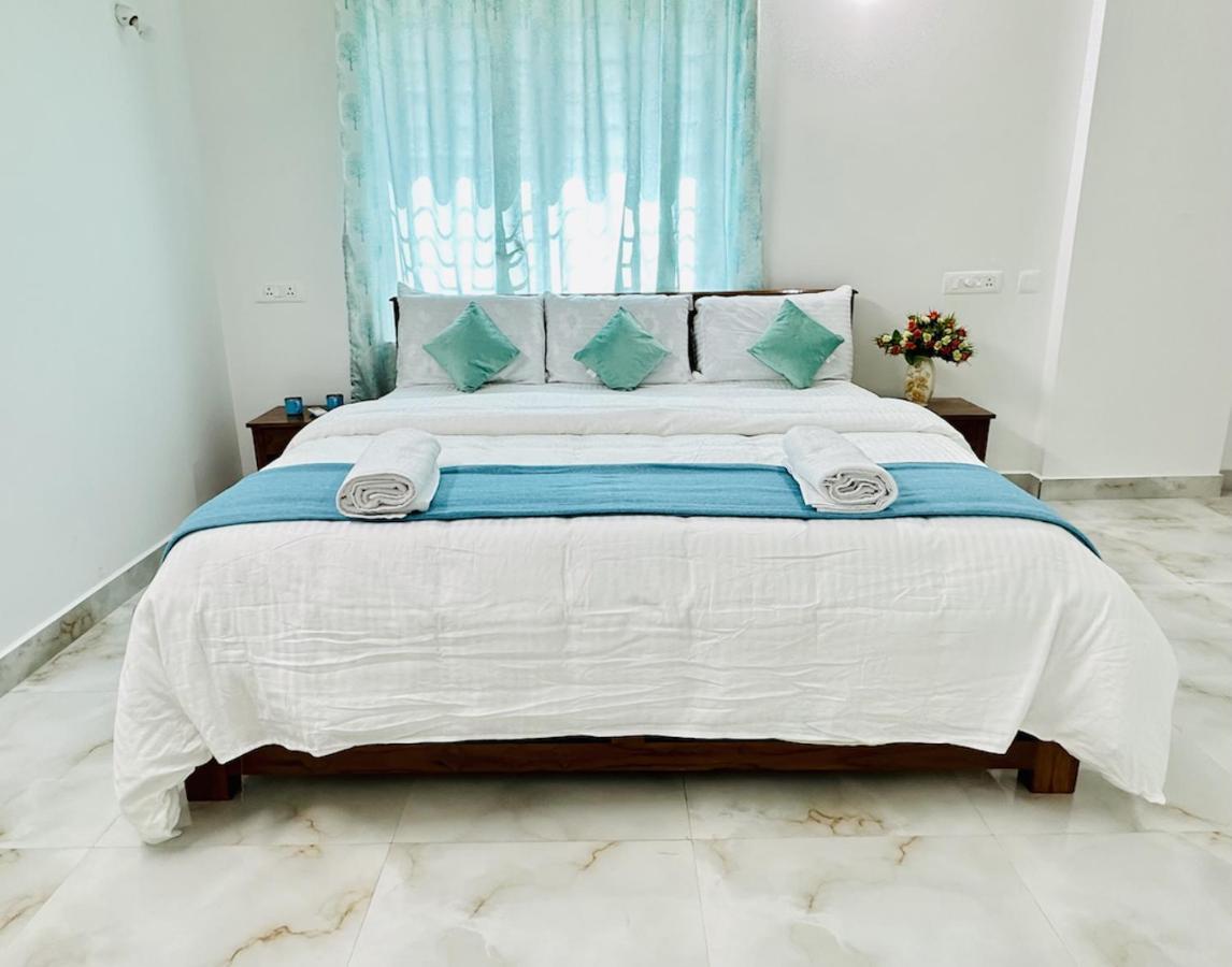 Apartment Homestay: Luxury Ac With Fast Wi-fi Near Temples *