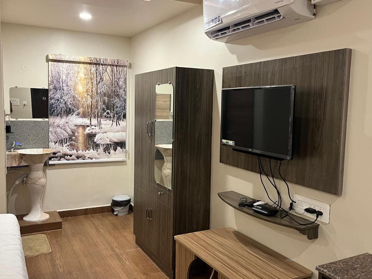 Hotel Dlr Grand 3*