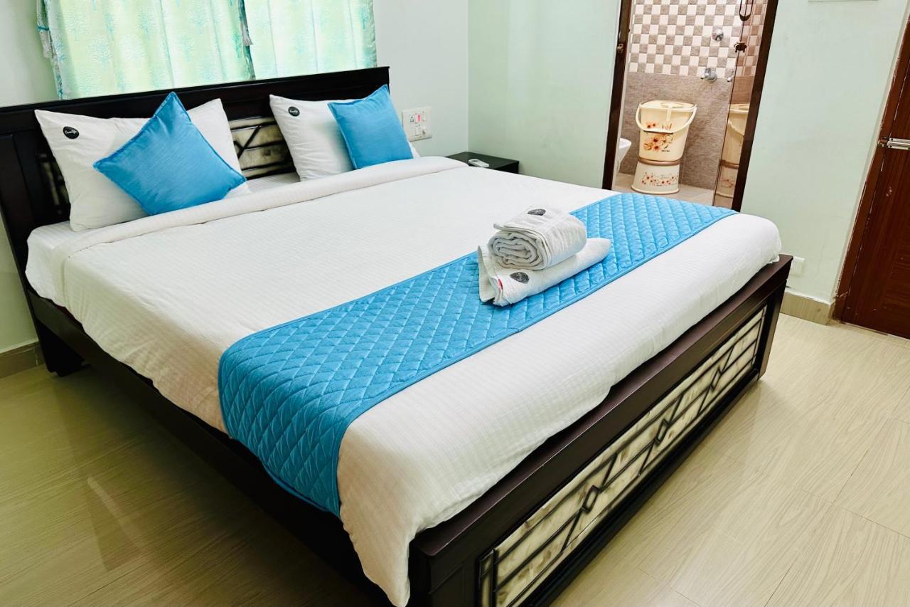 Truelife - Srs Residency - 2Bhk Ac Apartments For Families - 10 Minutes To Alipiri Gate By Direct Flyover - Walk To Ps4 Pure Veg Restaurant - Fast Wifi, Kitchen, Android Tv - 250 Jio Channels - Easy Access To Airport, Railway Station And To All Templ *