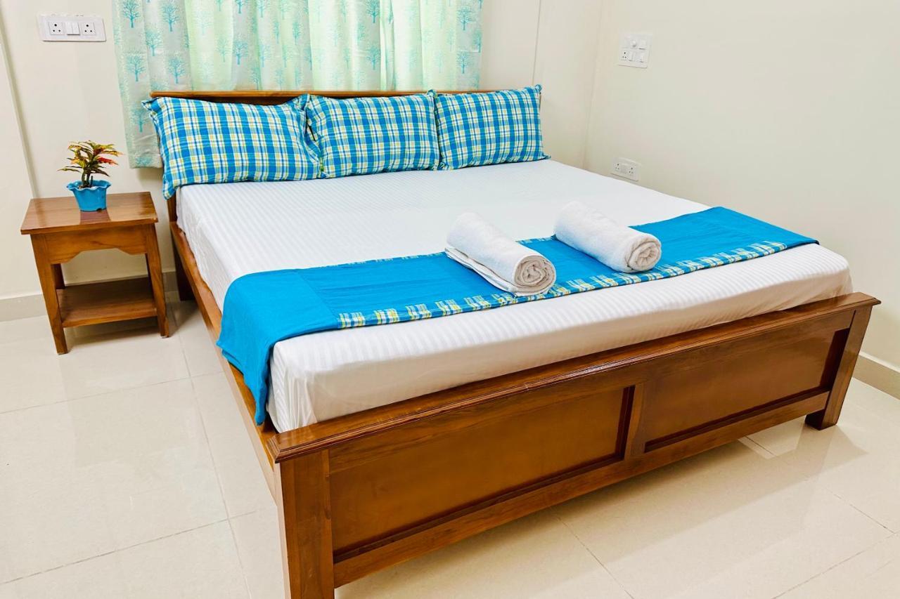 - Ragunatha Apartment *