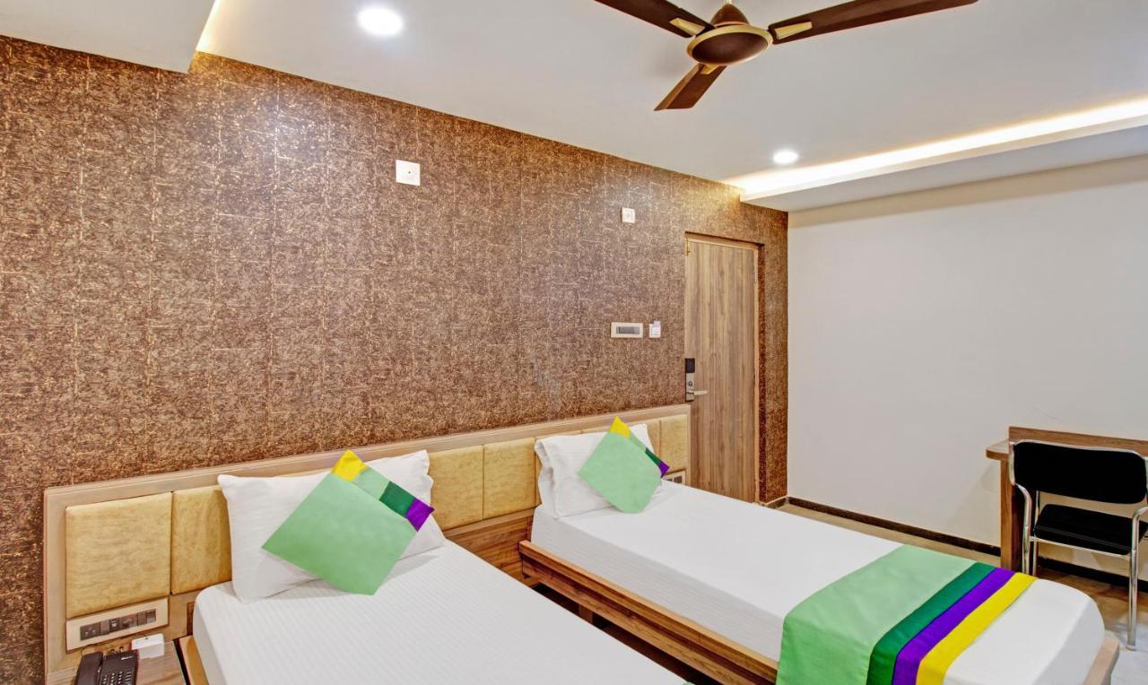 Treebo Usha Vasivi Alipiri Road, 2 Km From Bus Station 3*
