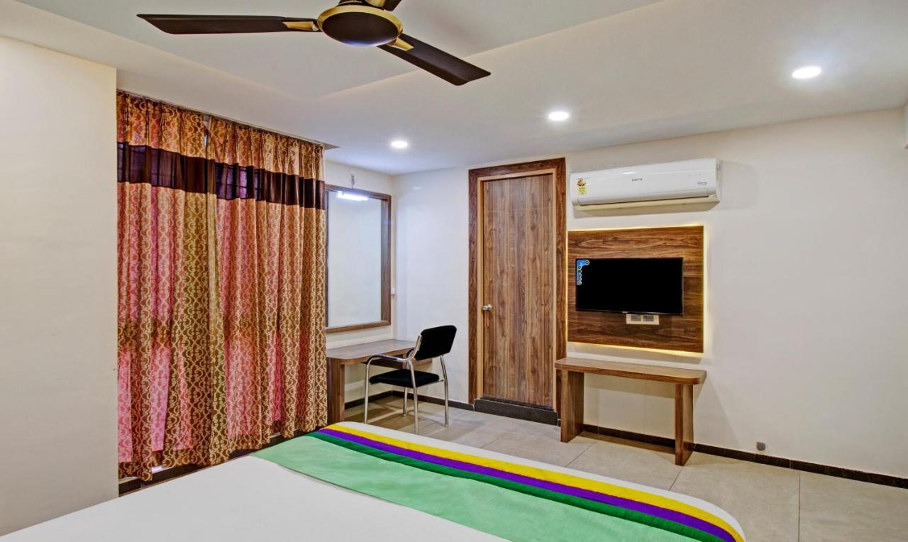 Treebo Usha Vasivi Alipiri Road, 2 Km From Bus Station 3* Tirupati
