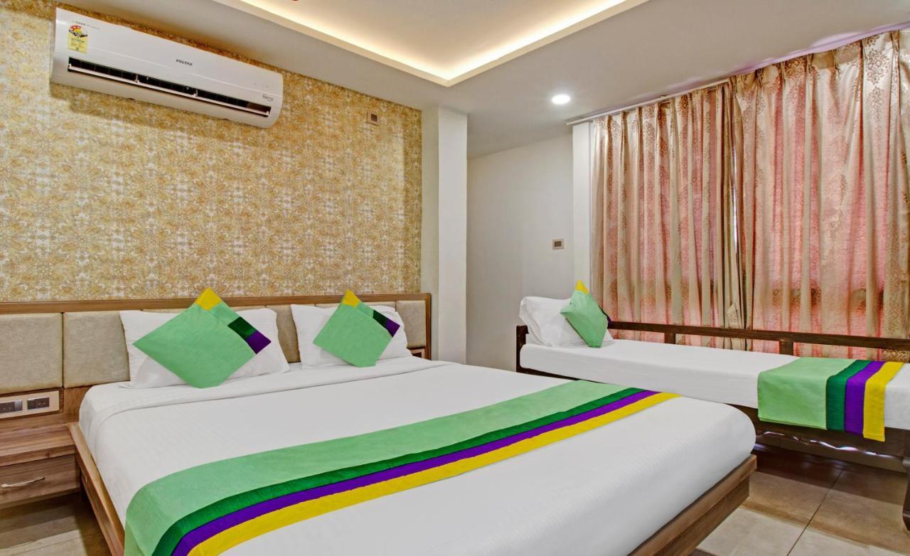 Hotel Treebo Usha Vasivi Alipiri Road, 2 Km From Bus Station