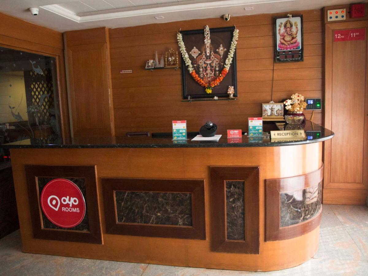 Oyo 668 Slv Grand Hotel