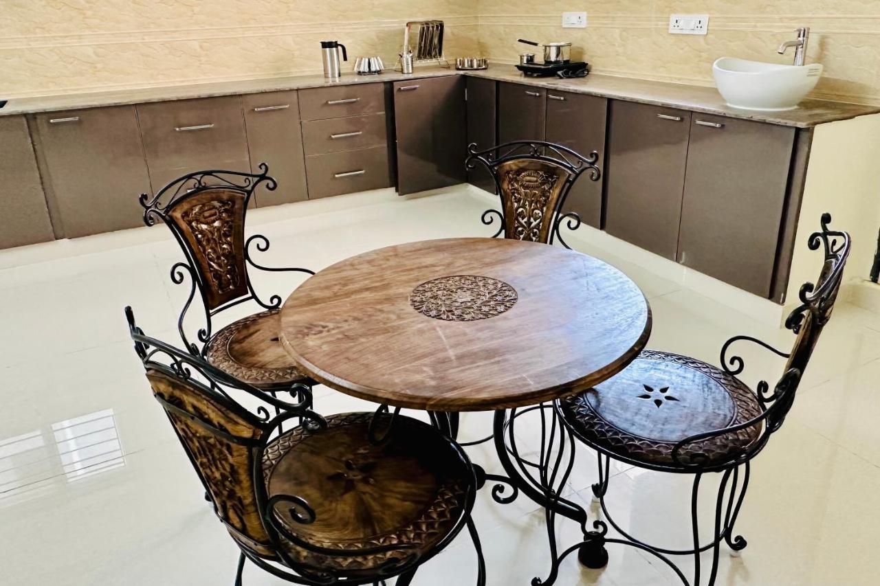 Apartment - Ragunatha *