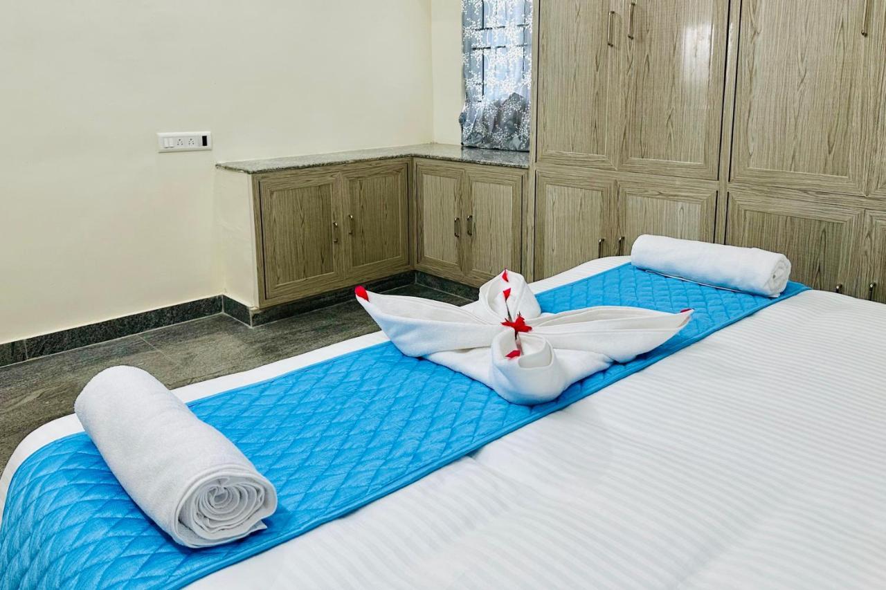 Apartment - Ragunatha *