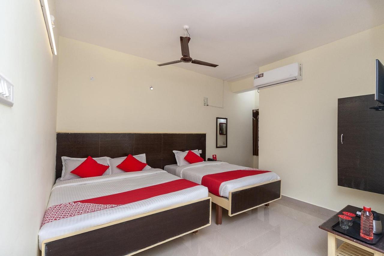 Hotel Oyo Sannidhi Residency Tirupati