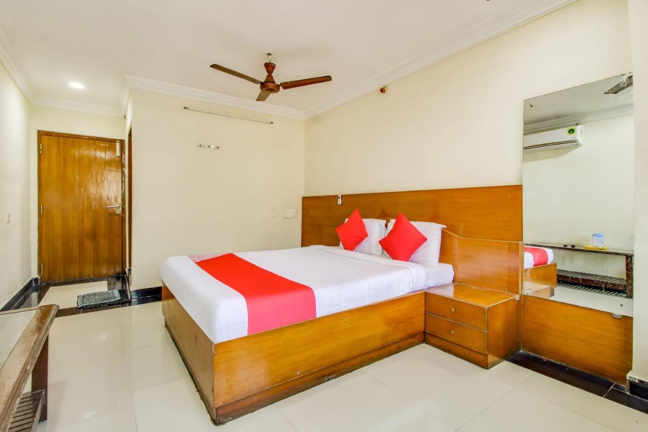O Srinivasa Residency 3* Tirupati