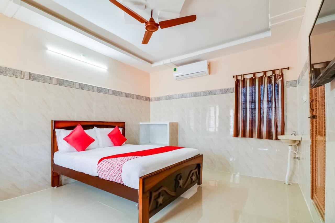 Oyo 68320 Bgr Residency Tirupati