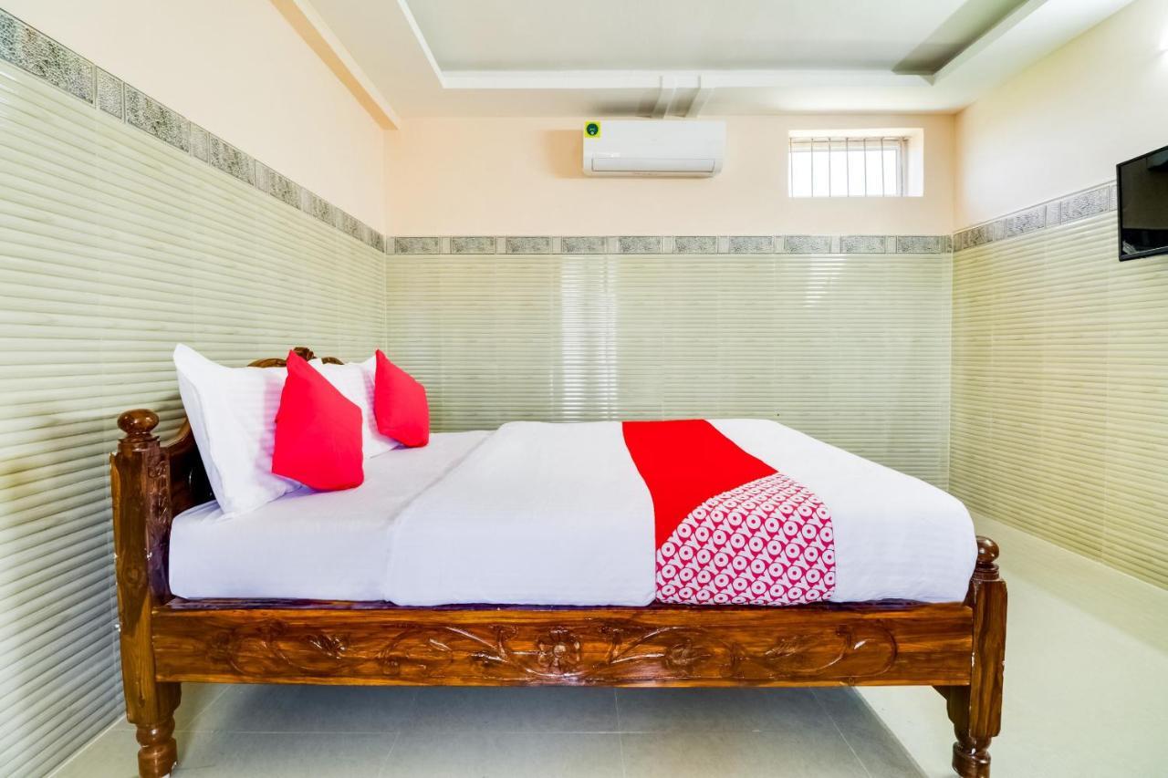 Oyo 68320 Bgr Residency Hotel