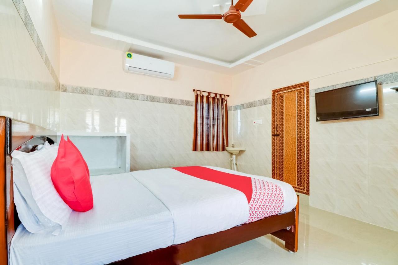 Oyo 68320 Bgr Residency Hotel Tirupati