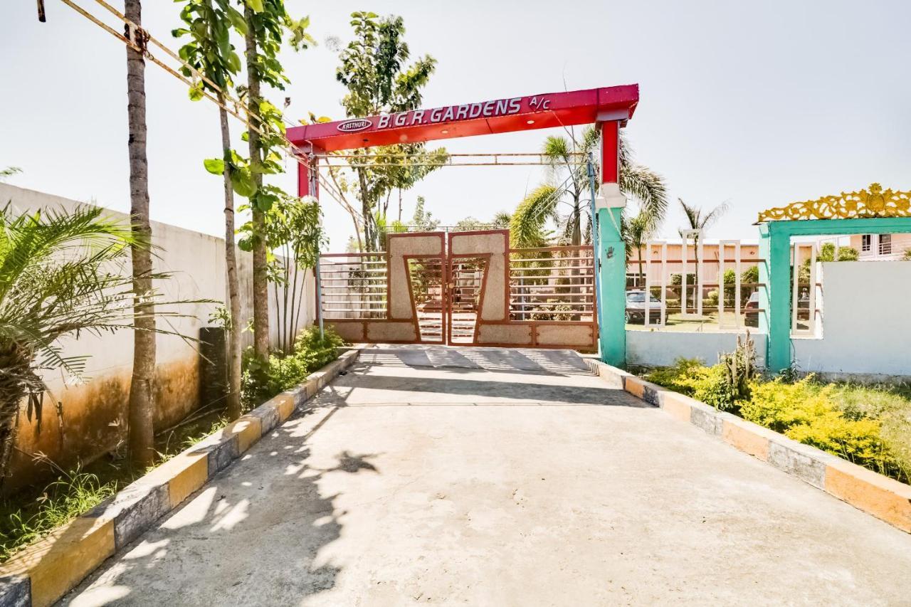 Oyo 68320 Bgr Residency Tirupati