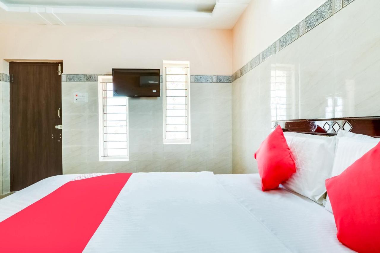 Oyo 68320 Bgr Residency Tirupati