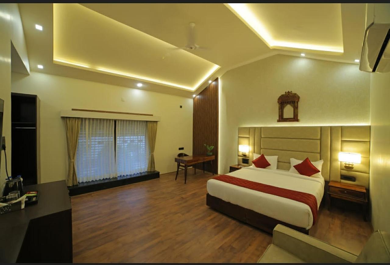 Resort Valley And Tirupati, 27 Kms From Talakona Waterfall