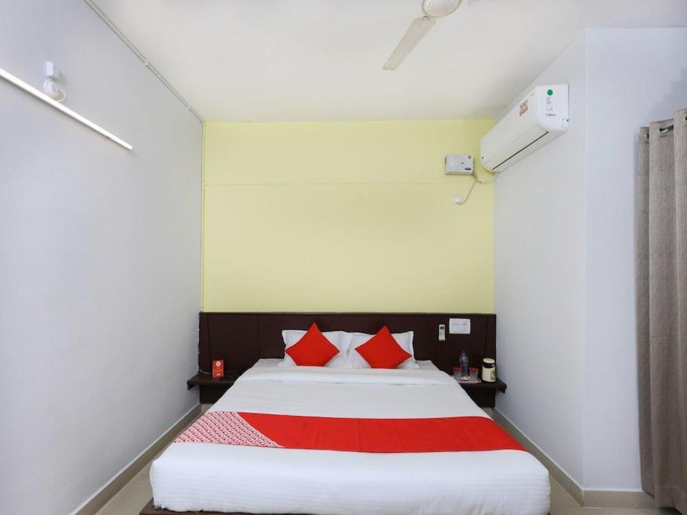 Hotel Sai Golden Tirupati
