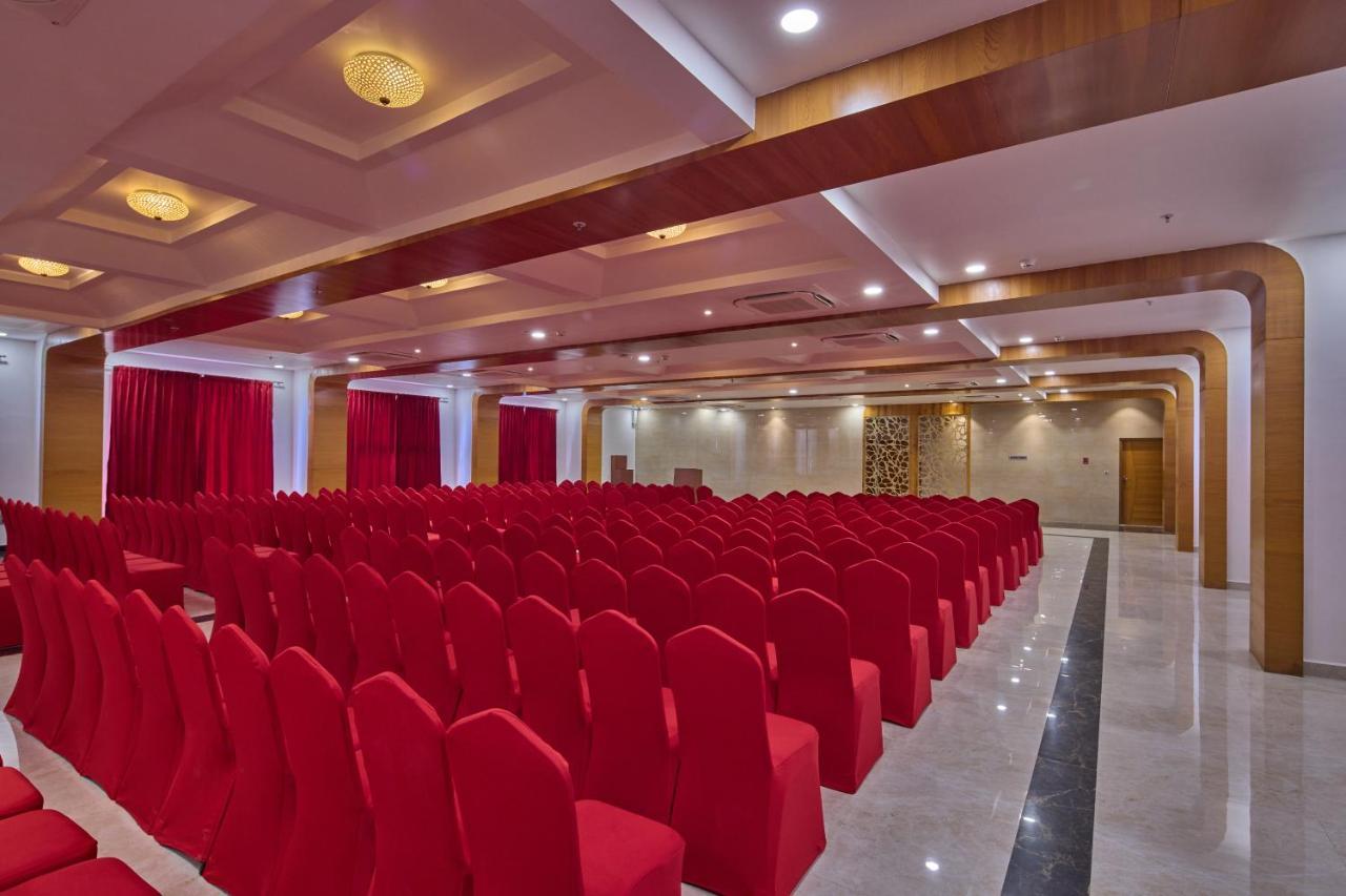 Golden Tulip 4*