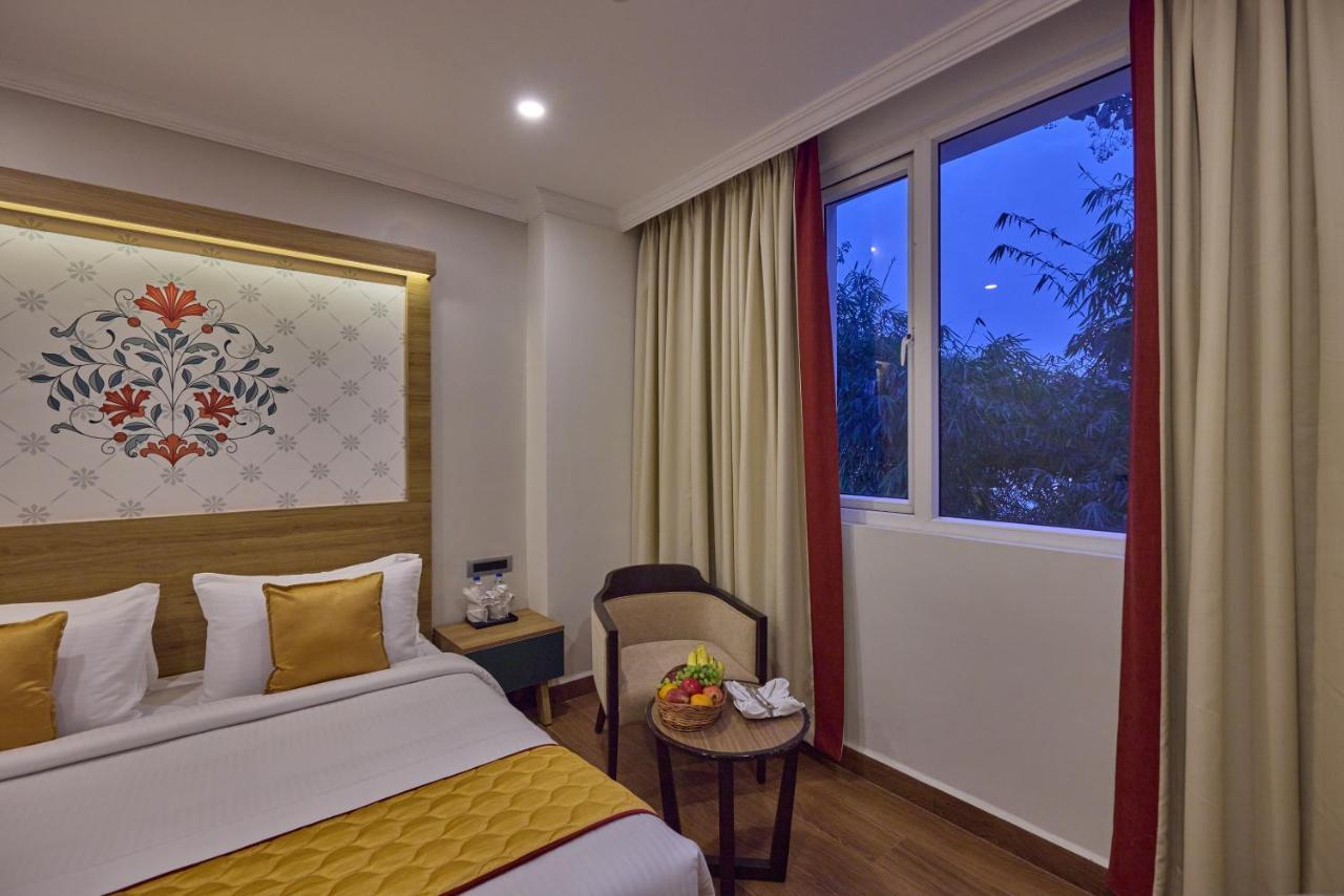 Golden Tulip Hotel 4*