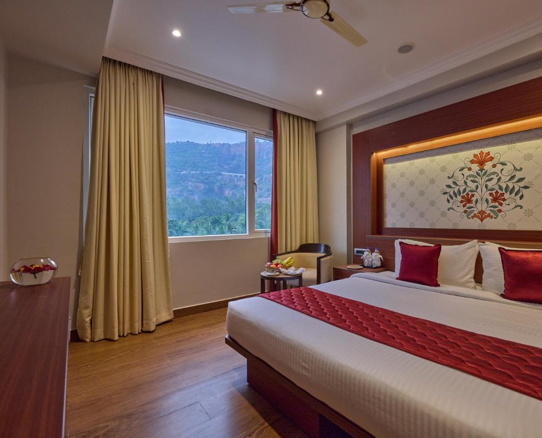 Hotel Golden Tulip