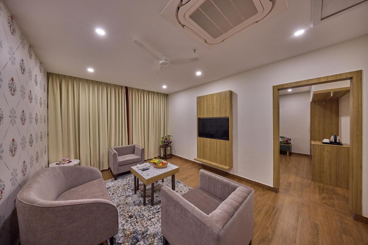 Hotel Golden Tulip Tirupati