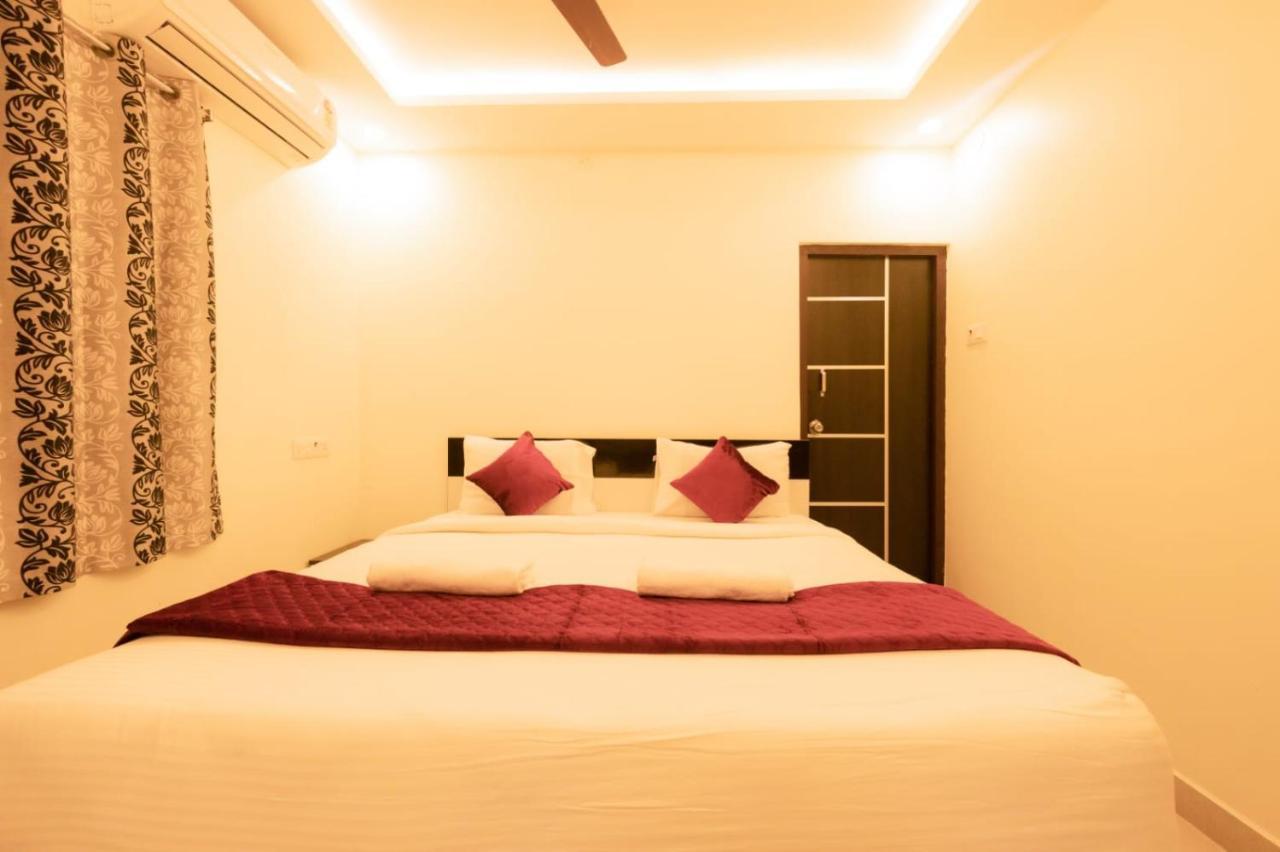 Beestay Elite Park 3*
