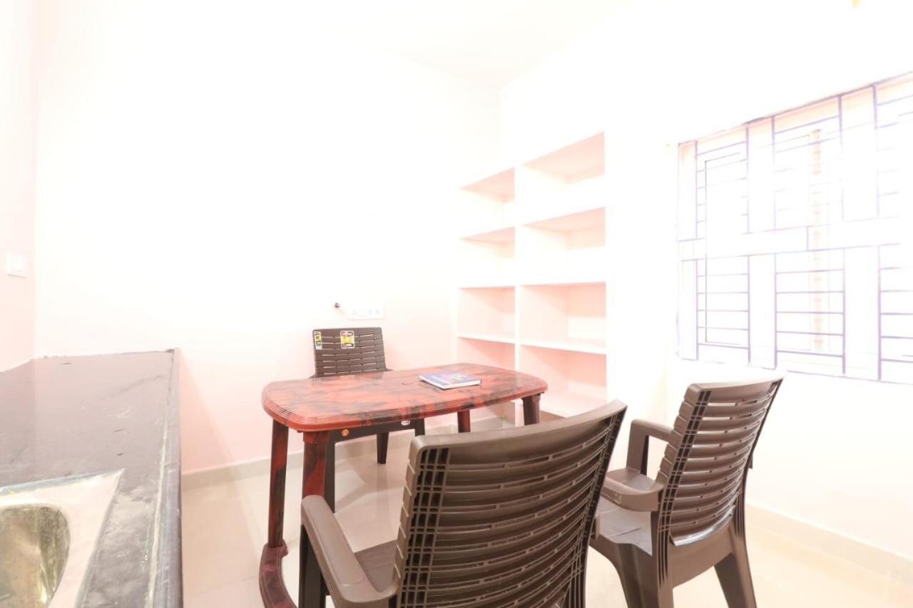 Sri Venkateswara Grand Homestay- Hill View ,ac Service ,nearest To Alipiri Apartment Tirupati