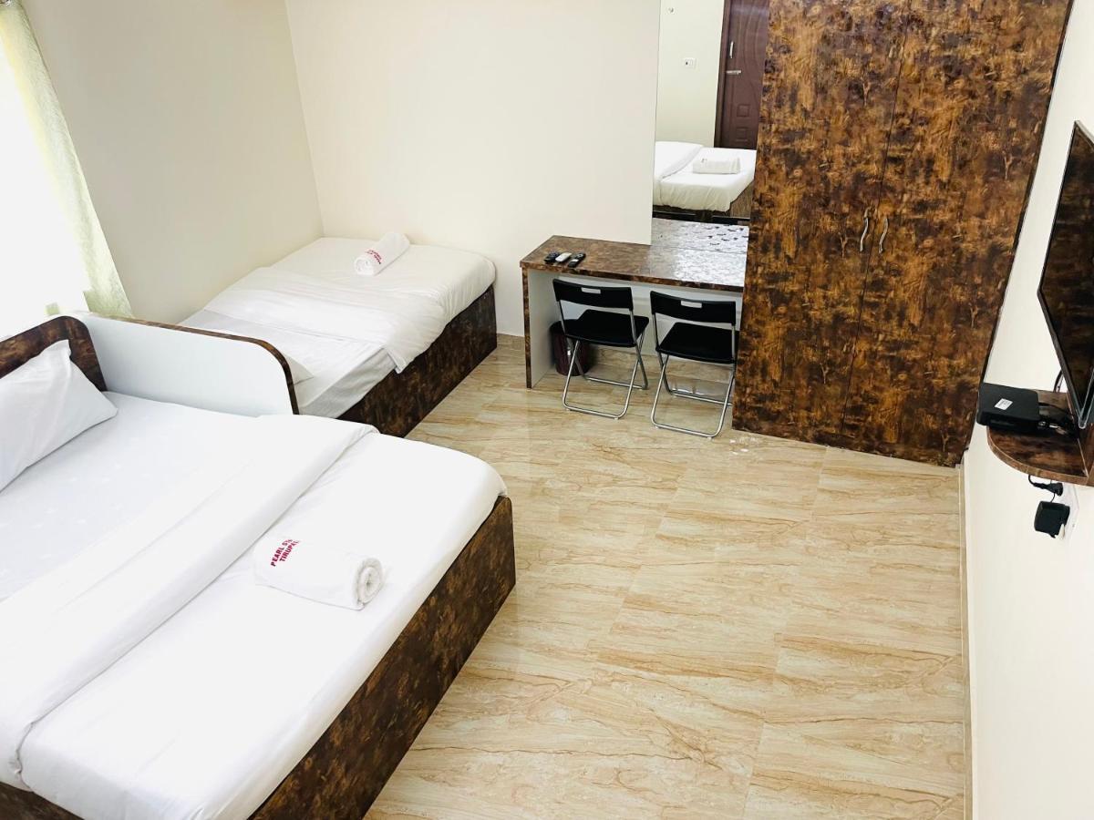 Homestay Lsr Service