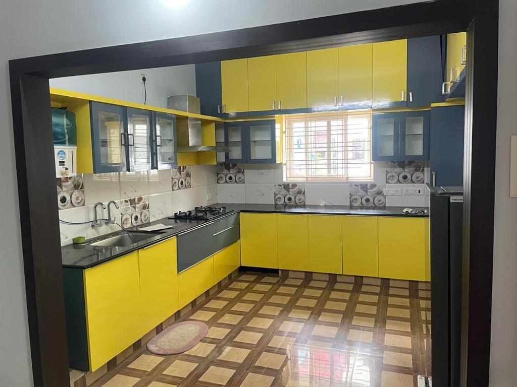 Paradise - Duplex 5bhk - A Golden Group Of Premium - Tirupati