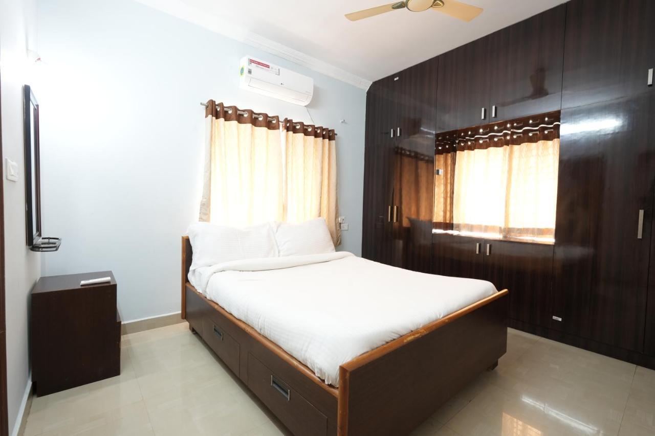 Guest house Paradise - Duplex 5bhk - A Golden Group Of Premium -