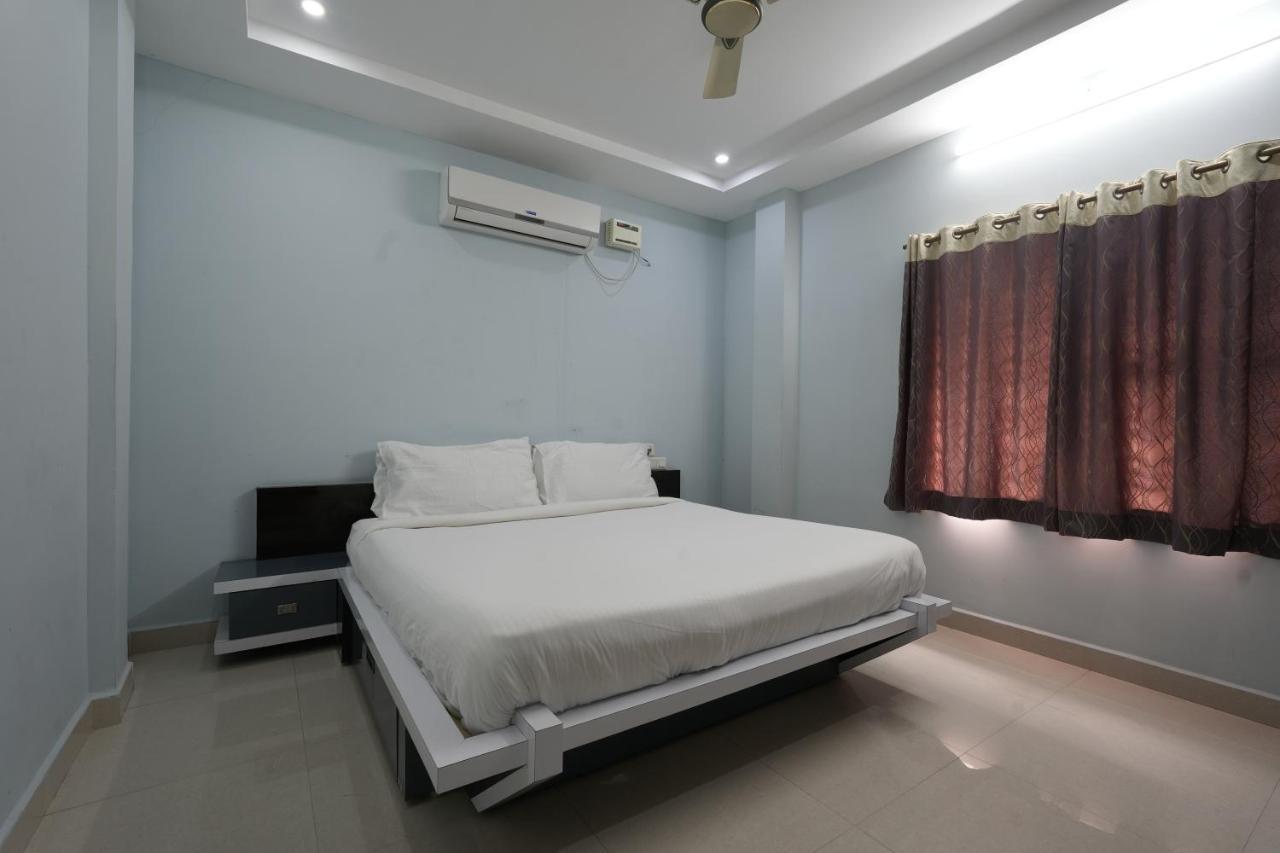 Guest house Paradise - Duplex 5bhk - A Golden Group Of Premium - *