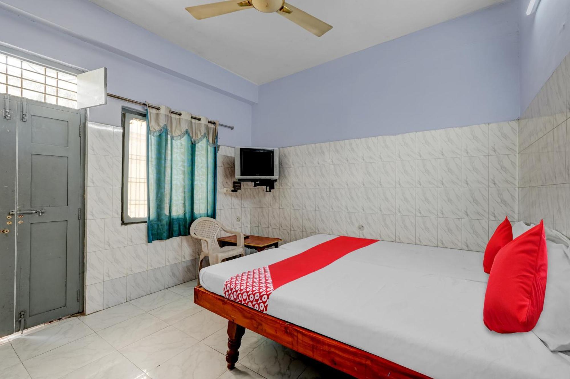O Sai Ganesh Deluxe Hotel Tirupati