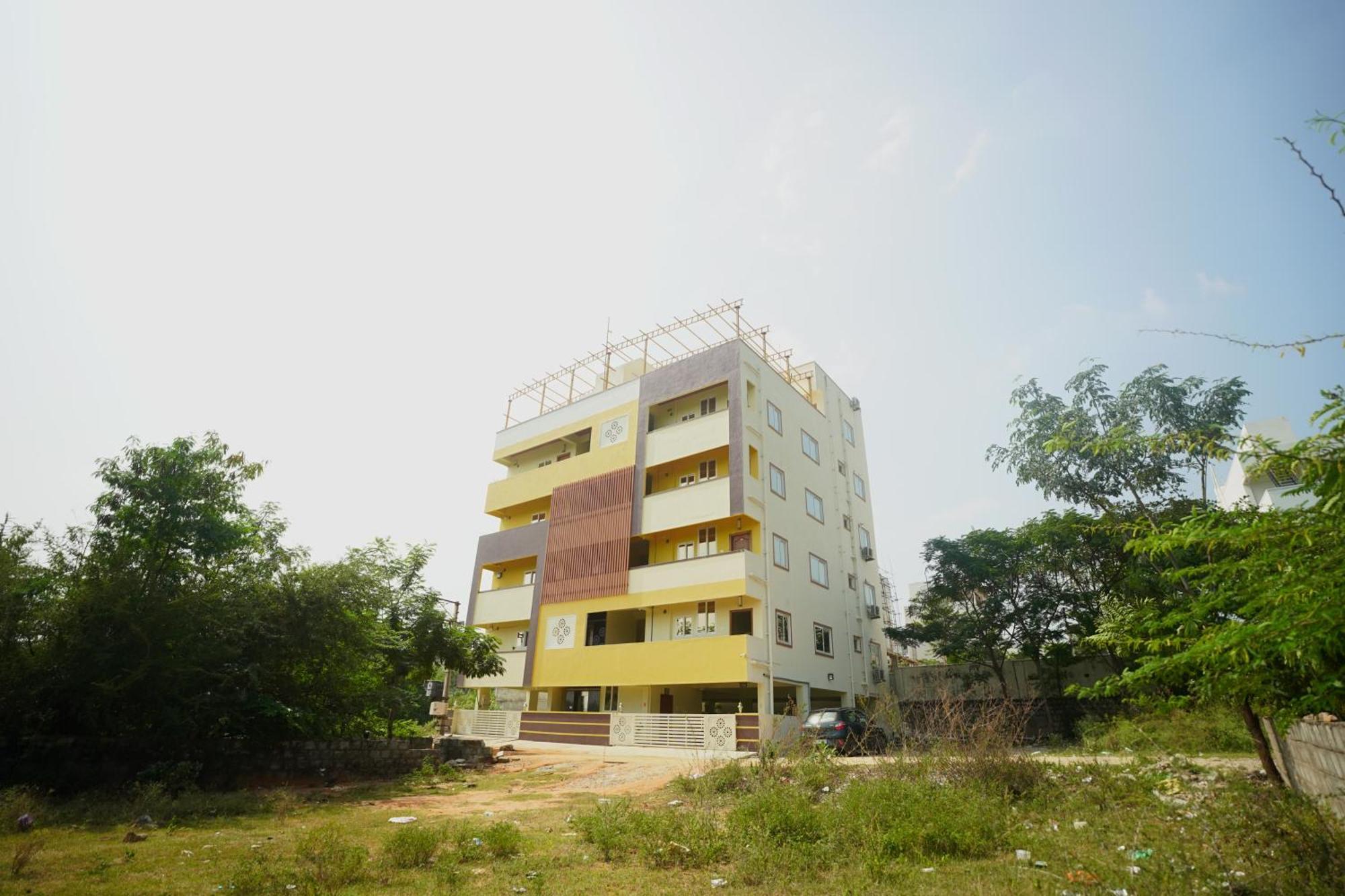 Sri Govindham Apartment *