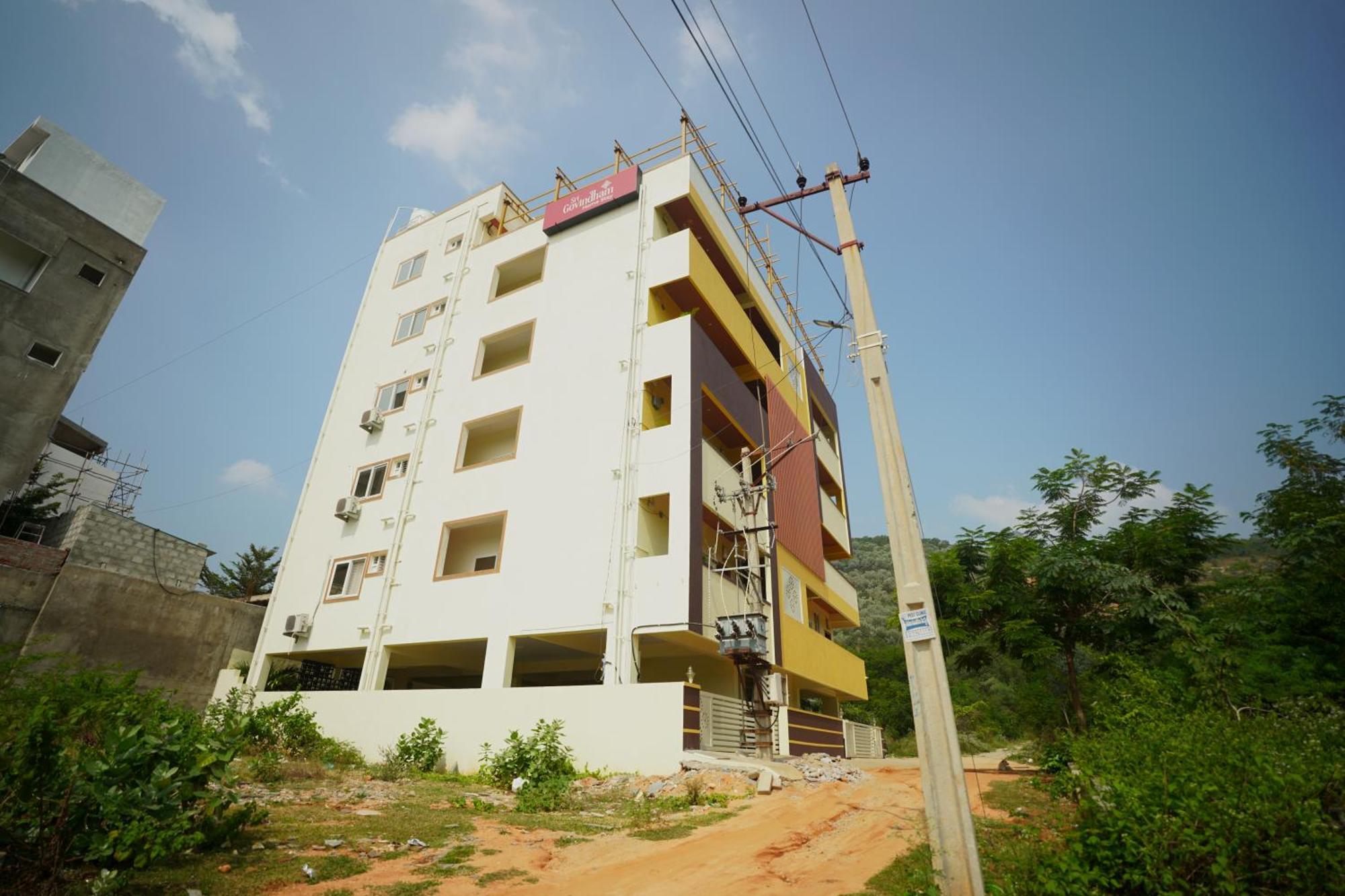 Sri Govindham Apartment *