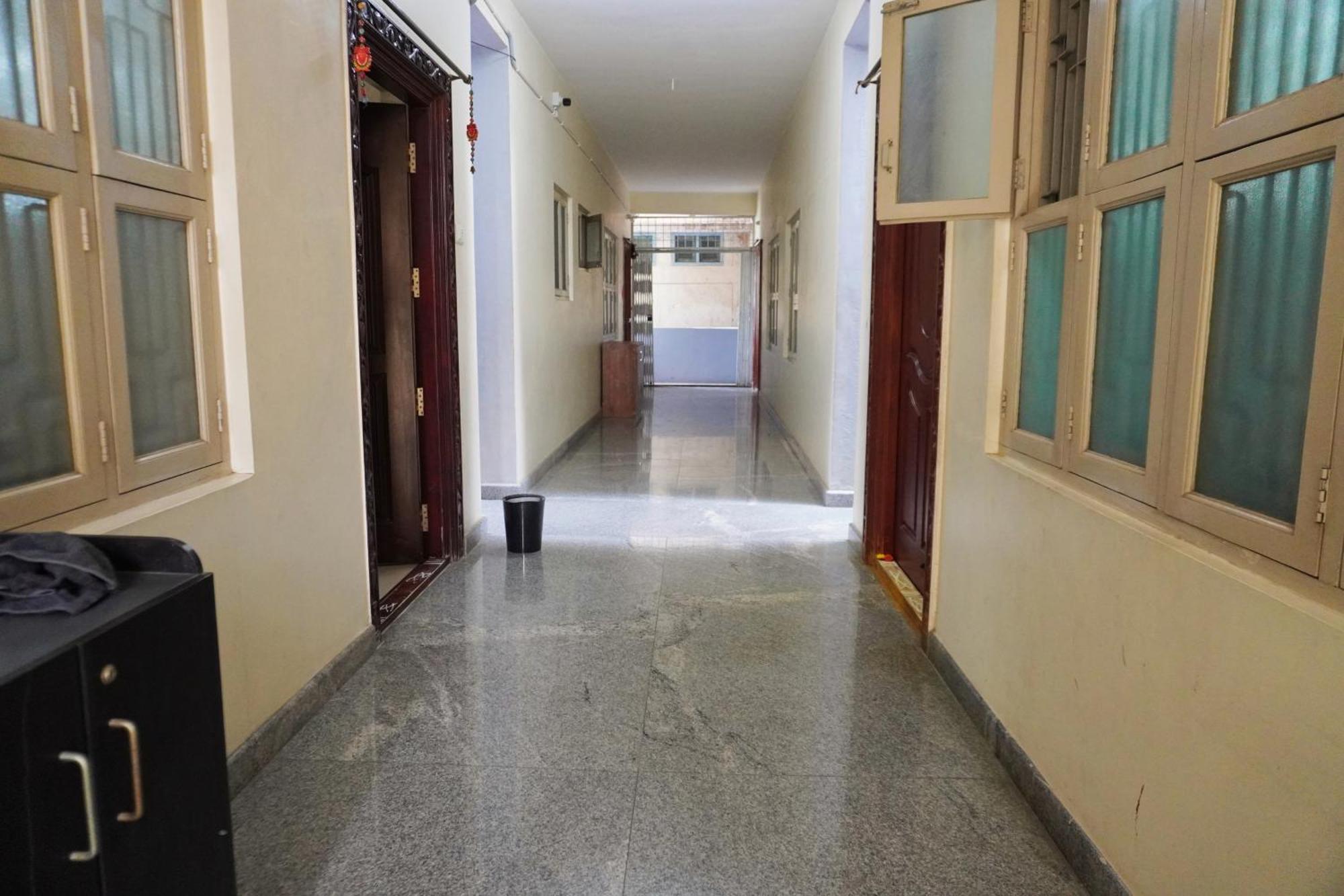 Abs Stay, 2bed Ac Flats,tirupati Homestay Tirupati