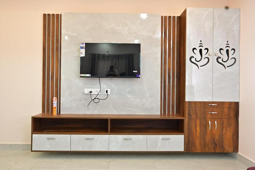 Nc Apartment *