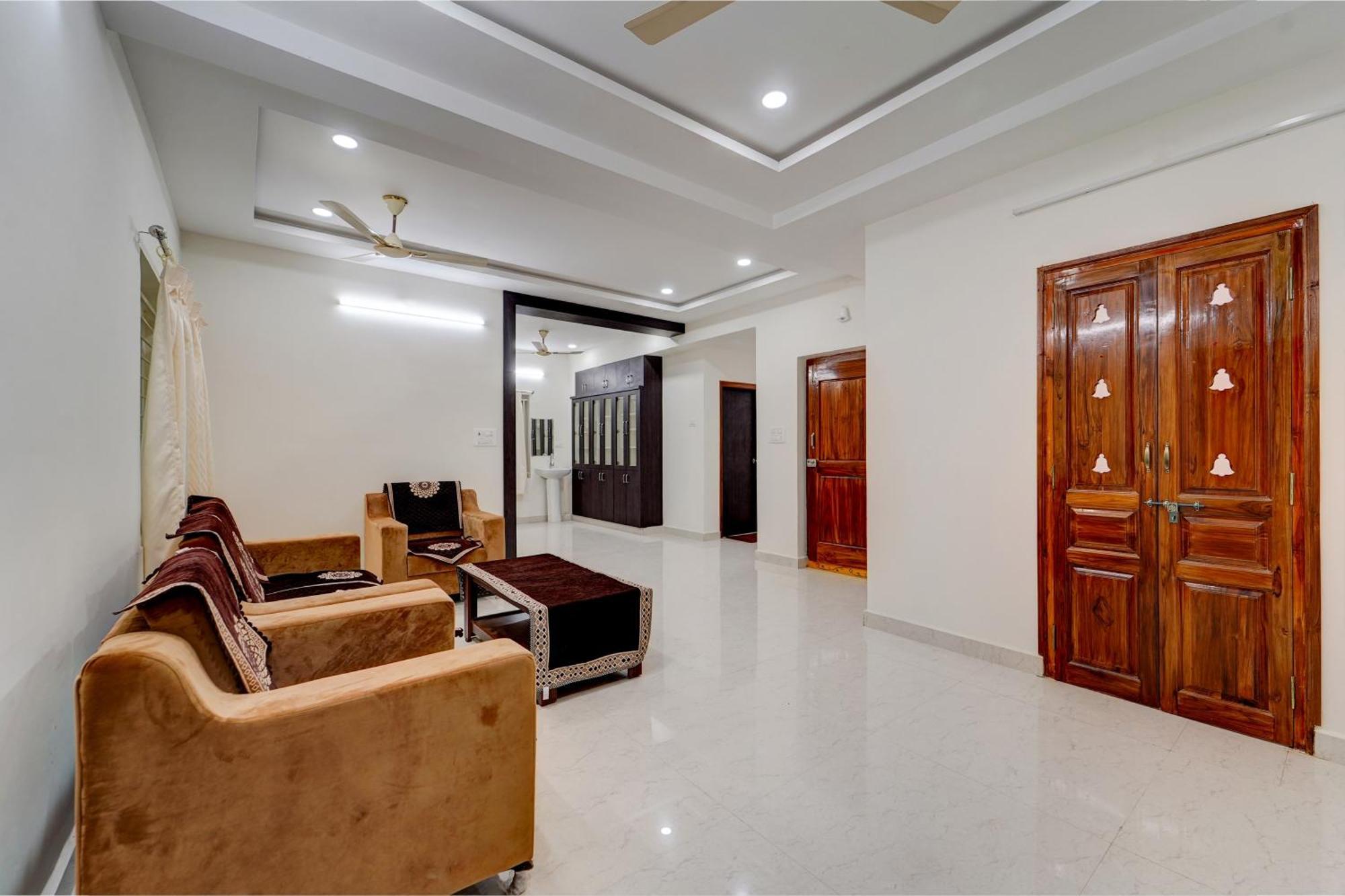Collection O Sree Balaji Hospitality Services Tirupati