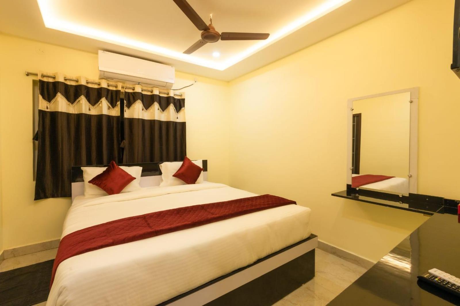 Beestay Elite Park Hotel 3*