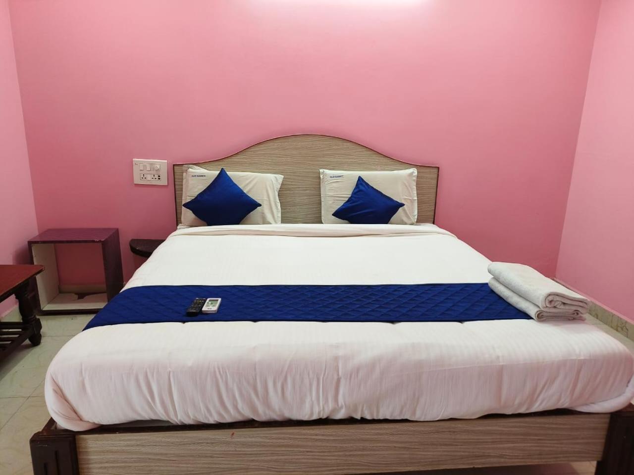 Sujan Residency's Lodge *
