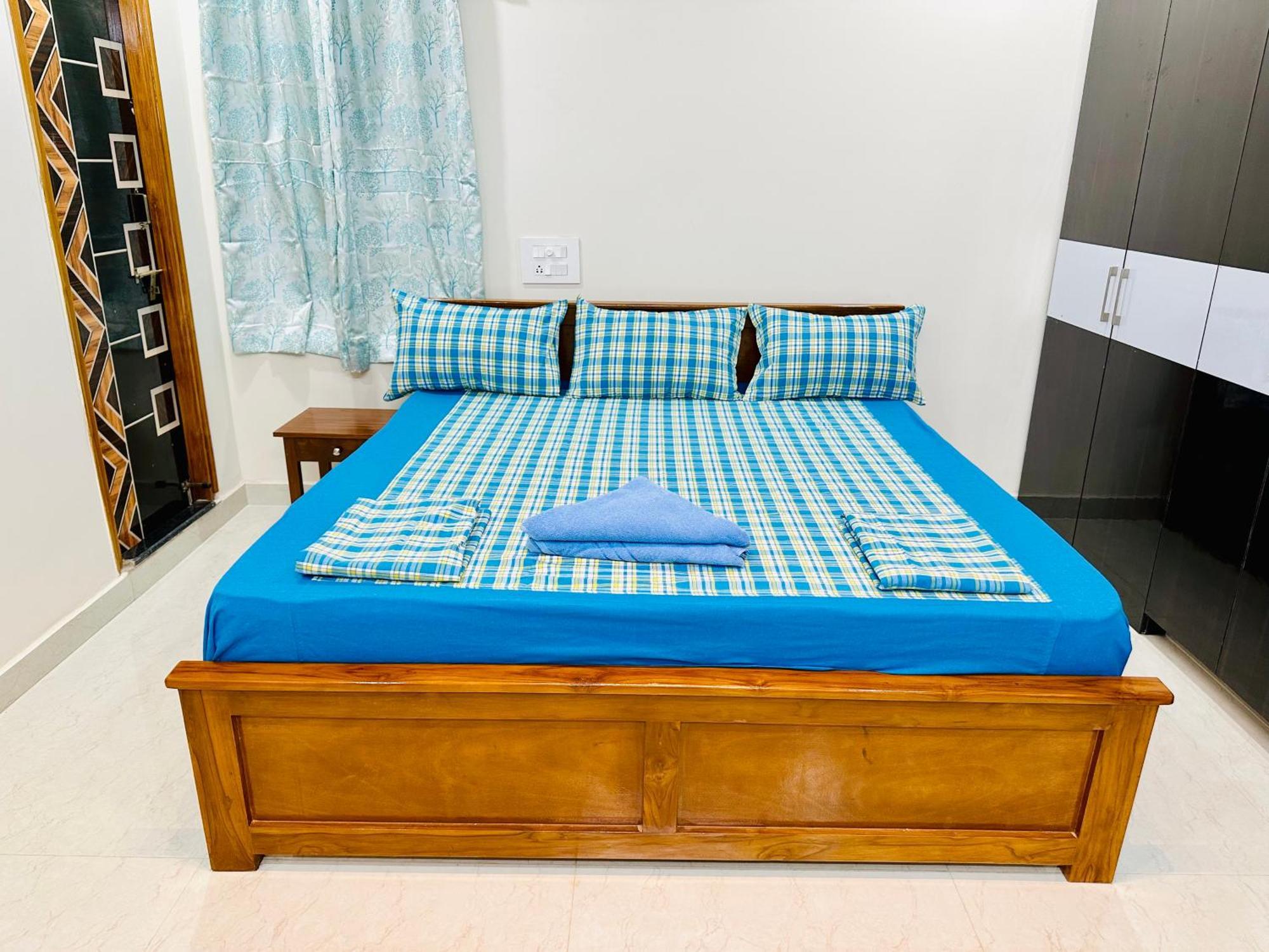 Apartment Truelife - 3Bhk Ac Apartments For Large Family - Best Location - Direct Flyover To Alipiri Gate - Walk To Ps4 Veg Restaurant - Modular Kitchen - Super Fast Wifi - Android Tv - 250 Jio Channels - Easy Access To All Temples - Top Service With Lots Of L