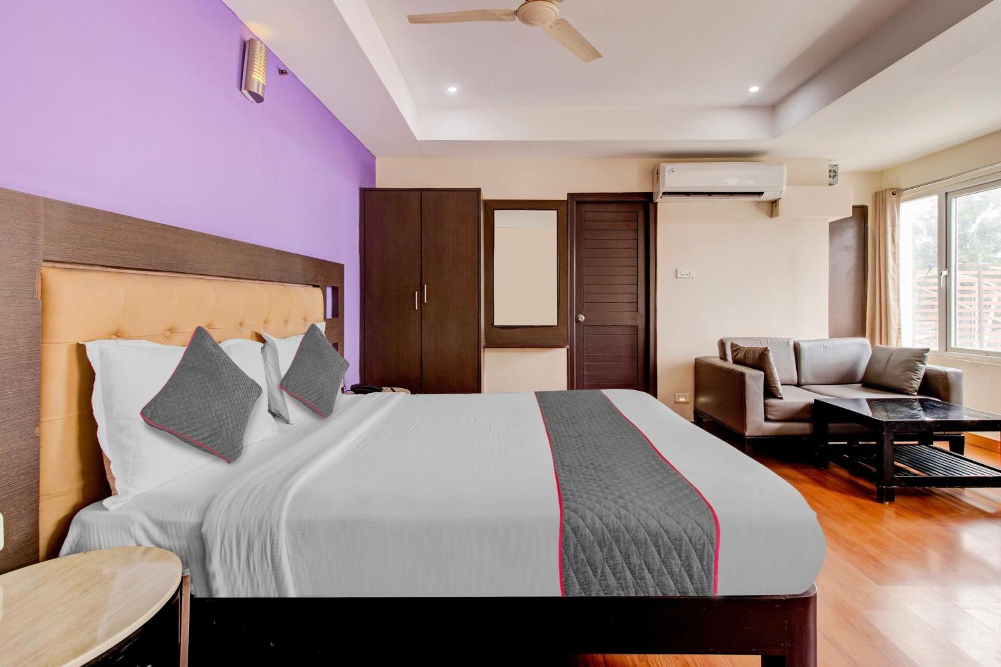 Udayee International Hotel